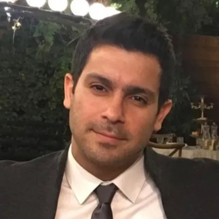دکتر هادی ملکی