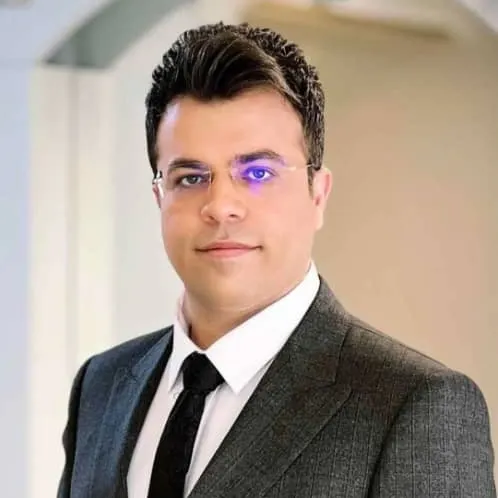 دکتر یحیی افتخاری