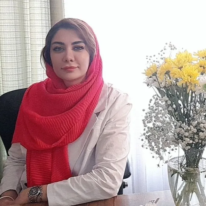 فاطمه صادقیان